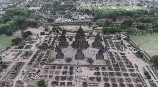 Gambar 4.2 Candi Prambanan Klaten